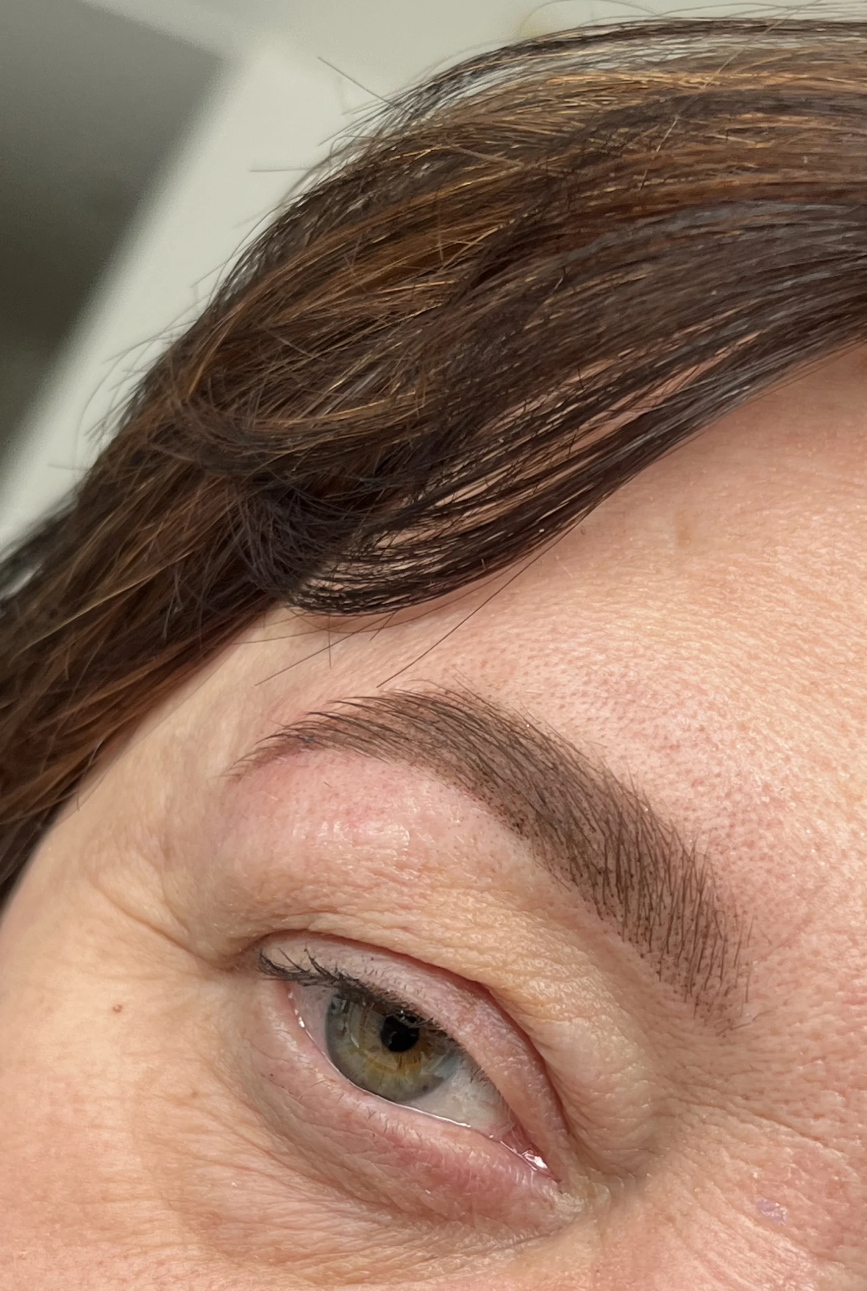 Augenbrauen bei Flamingo Beauty in Essen