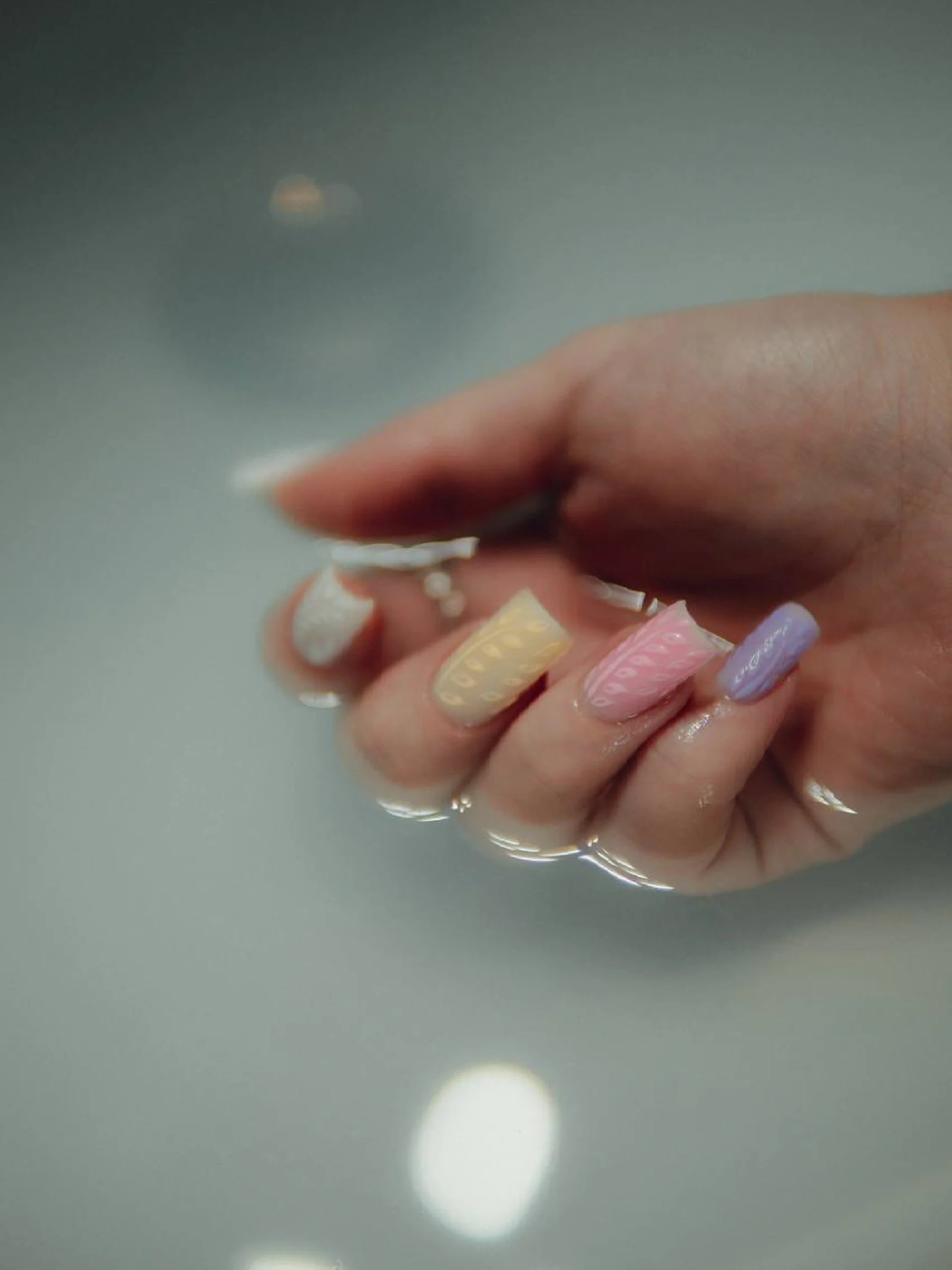 Nude-Maniküre bei Flamingo Beauty in Essen (1)