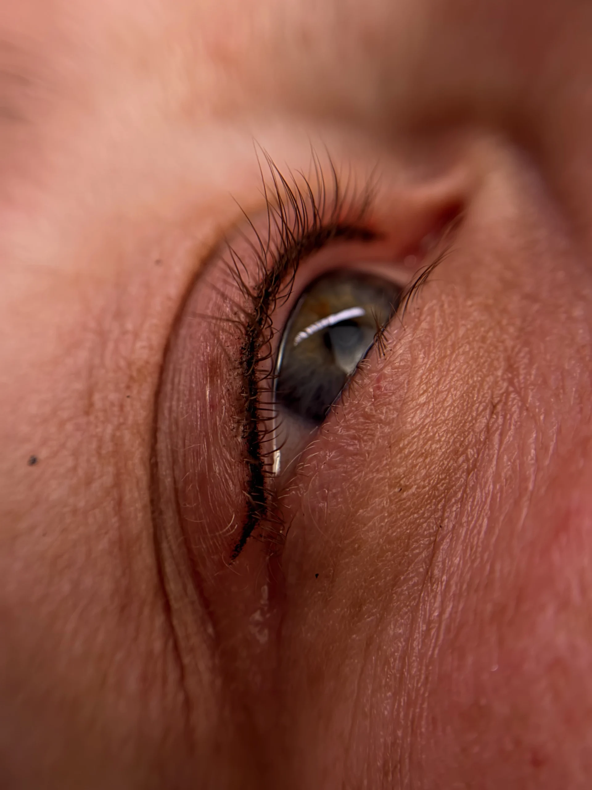 Permanent Make-up Lidstrich Essen